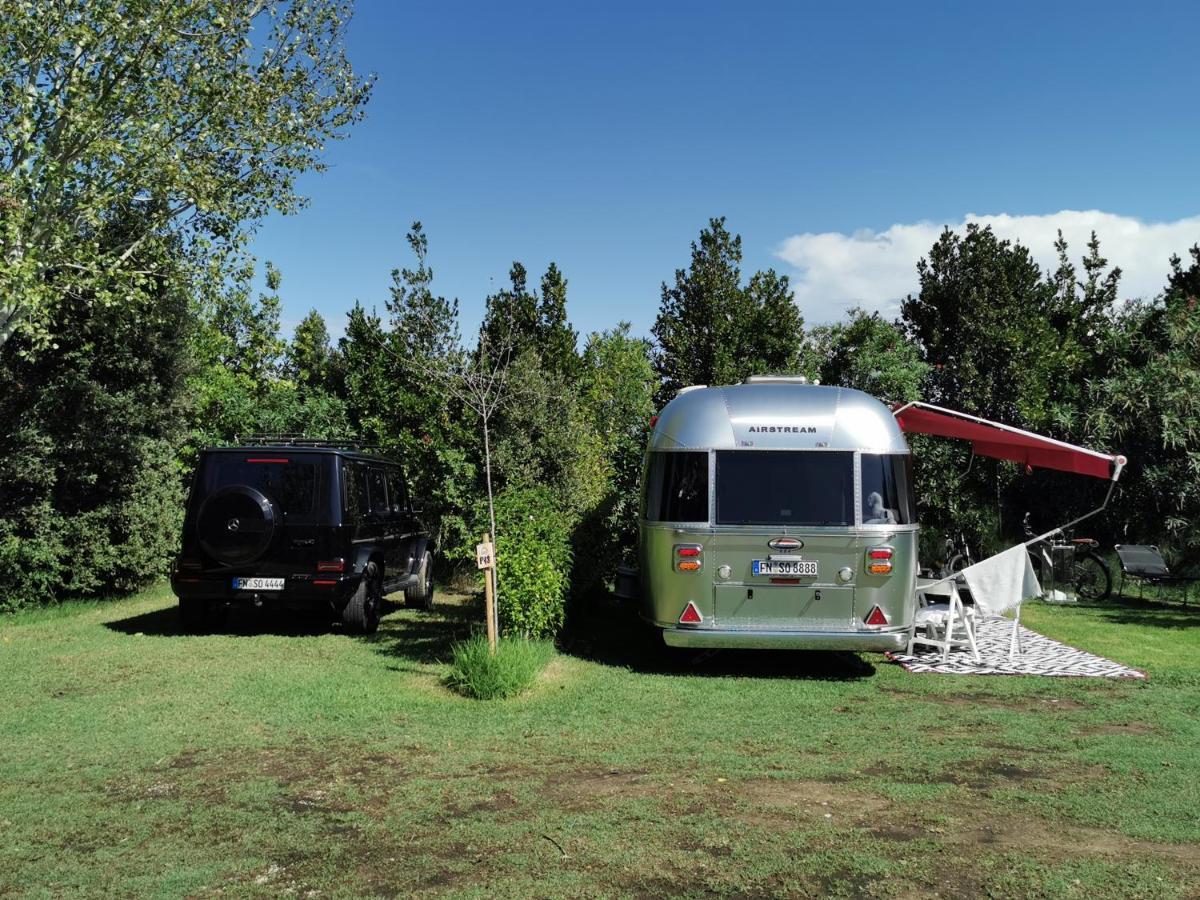 Bnatural Glamping Naturista/Nudista Baratti Bagian luar foto